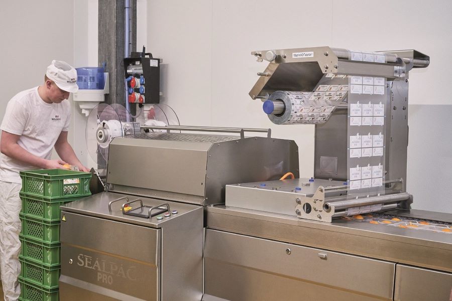 Sealpac machinery. Sealpac machinery.