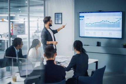 Image Business people in a meeting