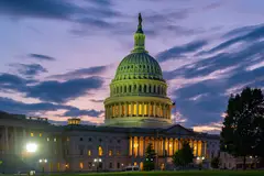 US capitol at night