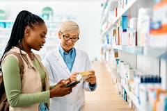 Consumer asking advice on botanical supplements