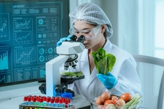 Food scientist in a lab