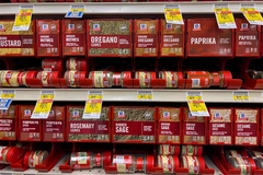 Image McCormick spices on retail shelf.