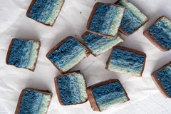 Image Exberry natural blue bakery application.