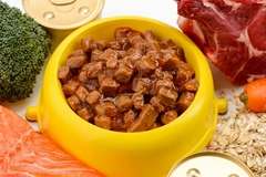 Wet pet food Wet pet food