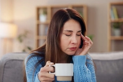 Woman drinking coffee Woman drinking coffee