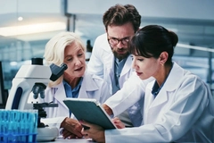 Image Researchers discussing microbiome science