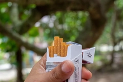 Image cigarette packaging