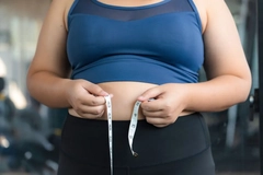 obese woman in the gym