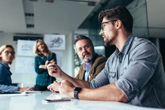 Image People in discussion